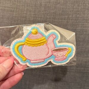 Stoney Clover Lane X Disney Tea Patch Alice in Wonderland